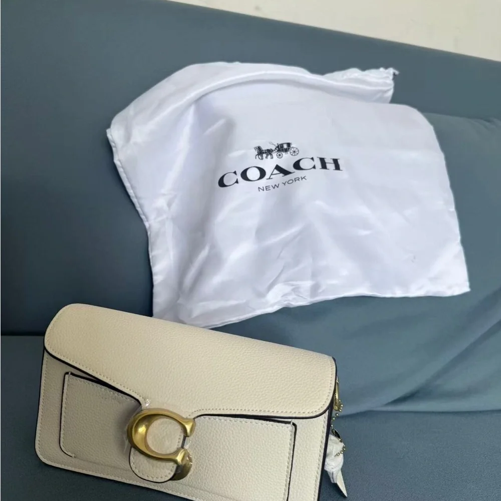 Coach Classic C Buckle Crossbody Bag - Picture 2 of 8